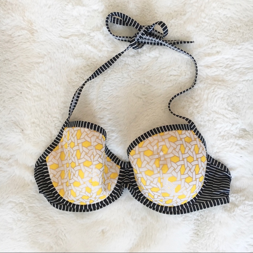 Victoria’s Secret support halter bathing suit top